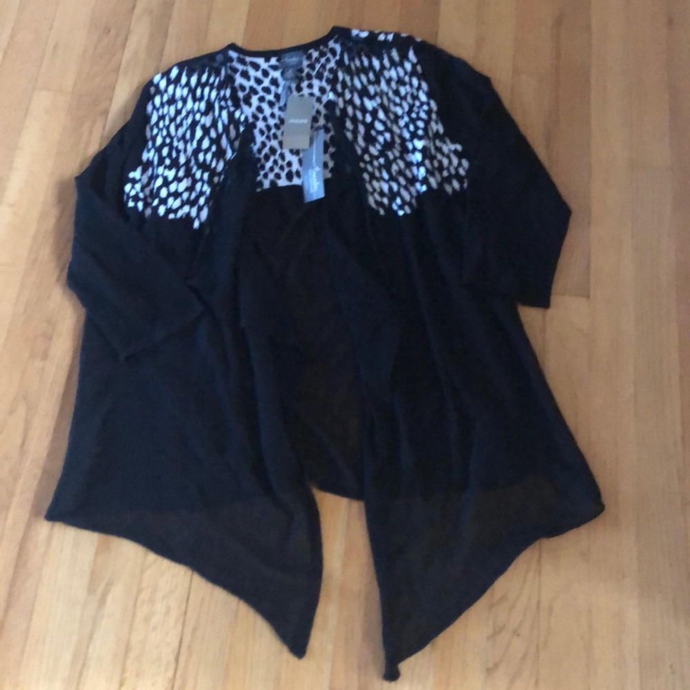 NWT Women’s Chico cardigan, size 2.